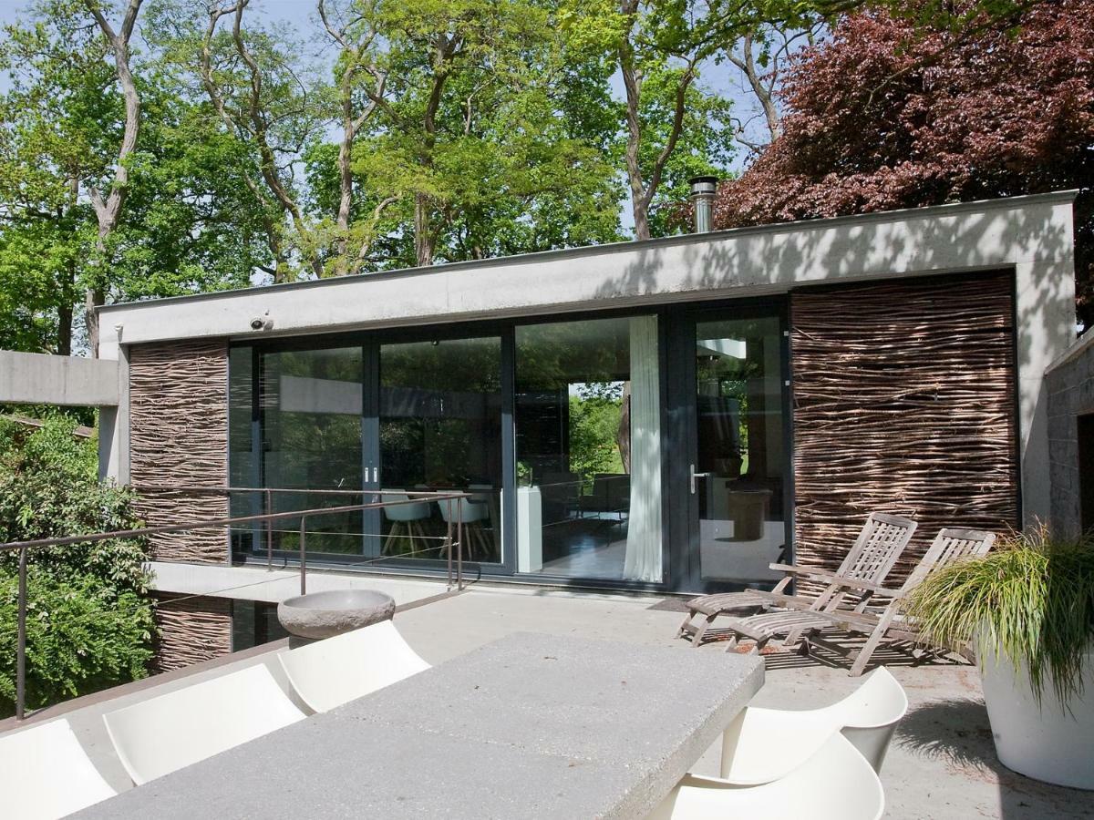 Betonnen Boshuis Oosterhout  Extérieur photo